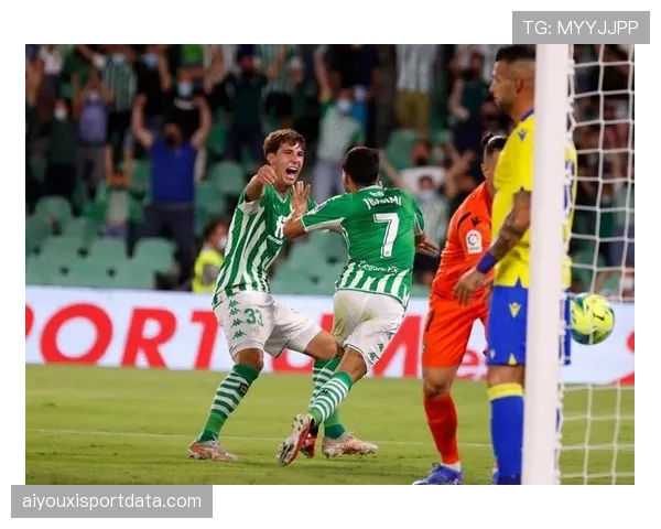 一年前:贝蒂斯凭借费基尔在肋部的组织2-0战胜皇家社会 一年前:贝蒂斯凭借费基尔在肋部的组织2-0战胜皇家社会